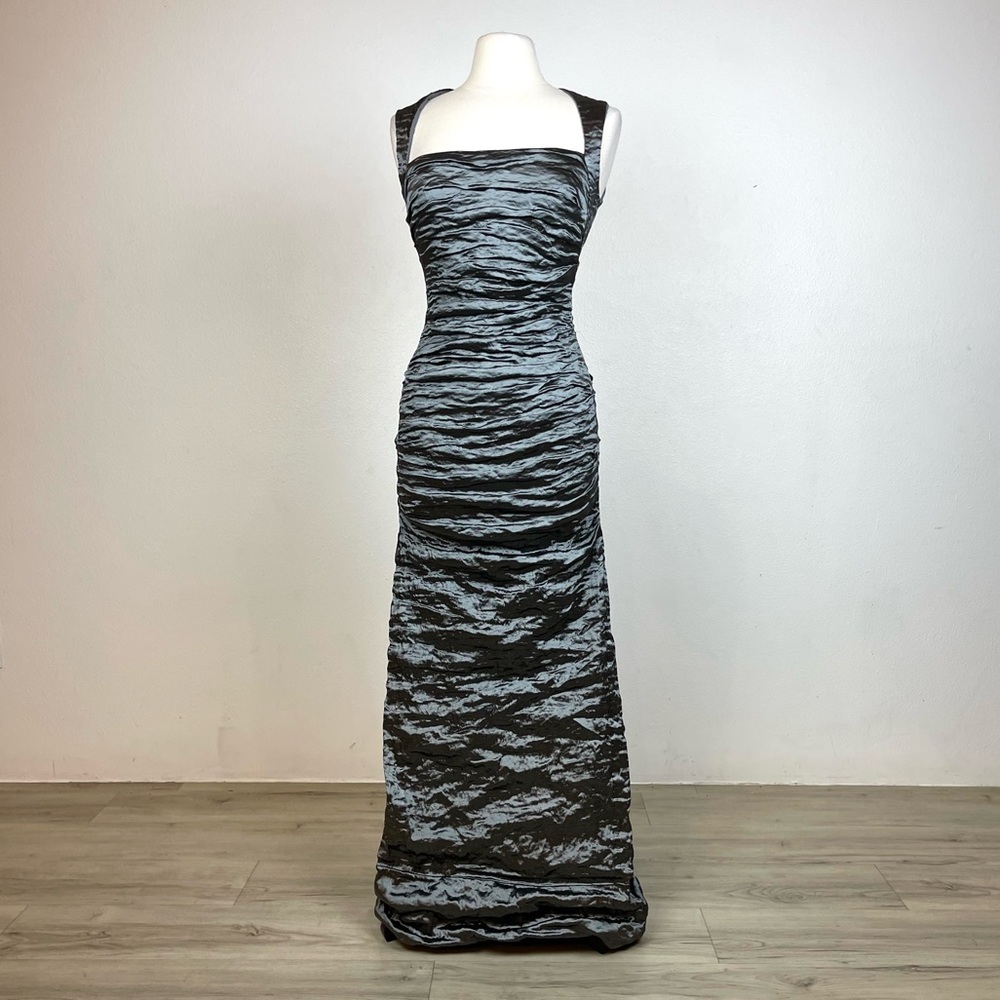 NICOLE MILLER Gunmetal Gray Felicity Techno Metallic Mermaid Gown. Size 12 $660